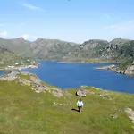 4 Star In Bostad Tangstad