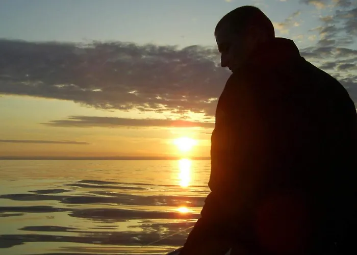 6 Person In Bostad-by Traum * Tangstad